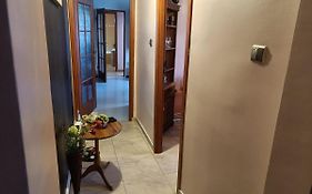 Grati'S House